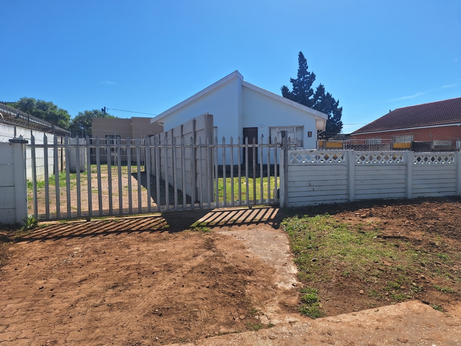 To Let 3 Bedroom Property for Rent in Scheepershoogte Eastern Cape